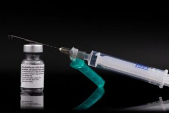 Covid19 Vaccine Biontech Pfizer 2 600x381