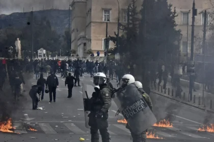 Epeisodia Syntagma Maketa