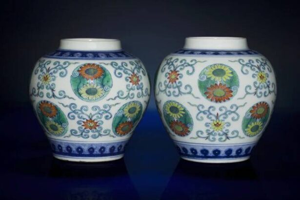 230511151343 03 chinese doucai jars 1