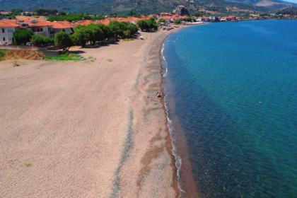 παραλία Πέτρας Λέσβου 1024x576