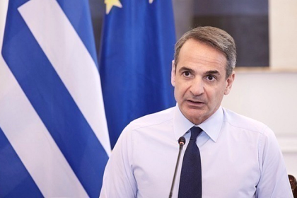 K Mitsotakis Gia Tin Ellada To Zitima Ton Epanorthoseon Kai Eidika To Anagkastiko Katochiko Daneio Einai Akoma Polu Zontana