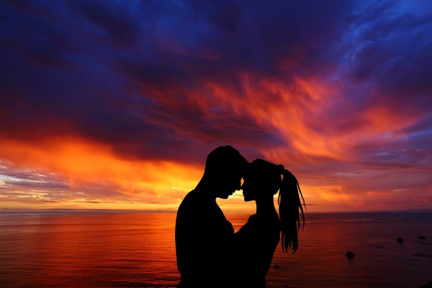 Couple Romantic Silhouette Sunset Seascape Together 5k 5760x3840 1697