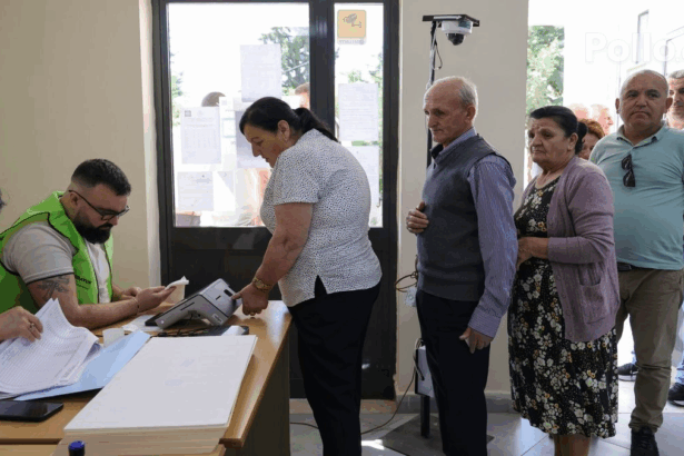 592e8a0458c30ece34a228deaf41e12f no watermark