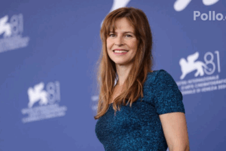 6b56755459d994f24b54556b18de8960 no watermark