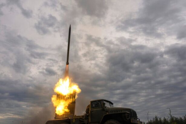 334658b38c114ab3eea5bbb21d6c73ed