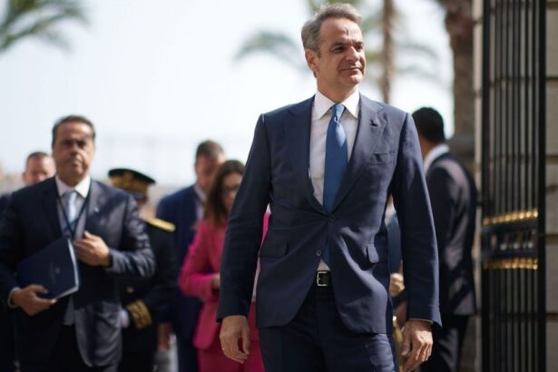 67d78ee2840af3c002572f453c801d57