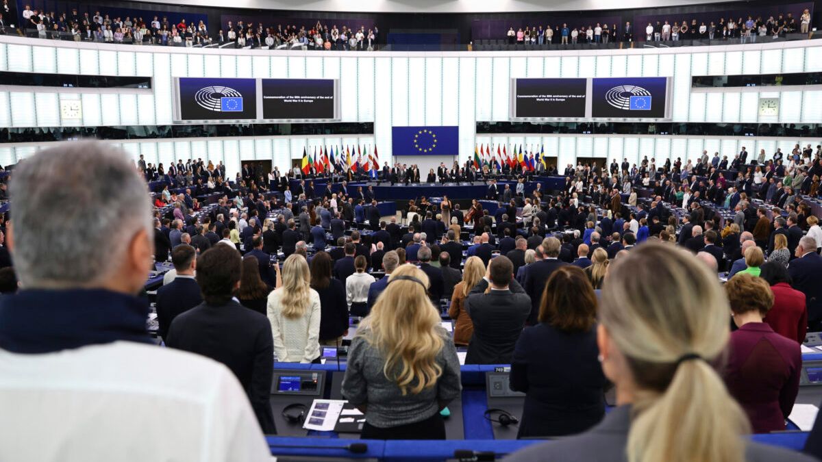 B2433e1784b01f944c4b12aa8248e688