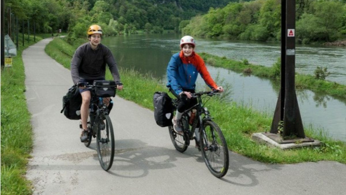 5b9341b73104fb52d9ff3340f5196ecc